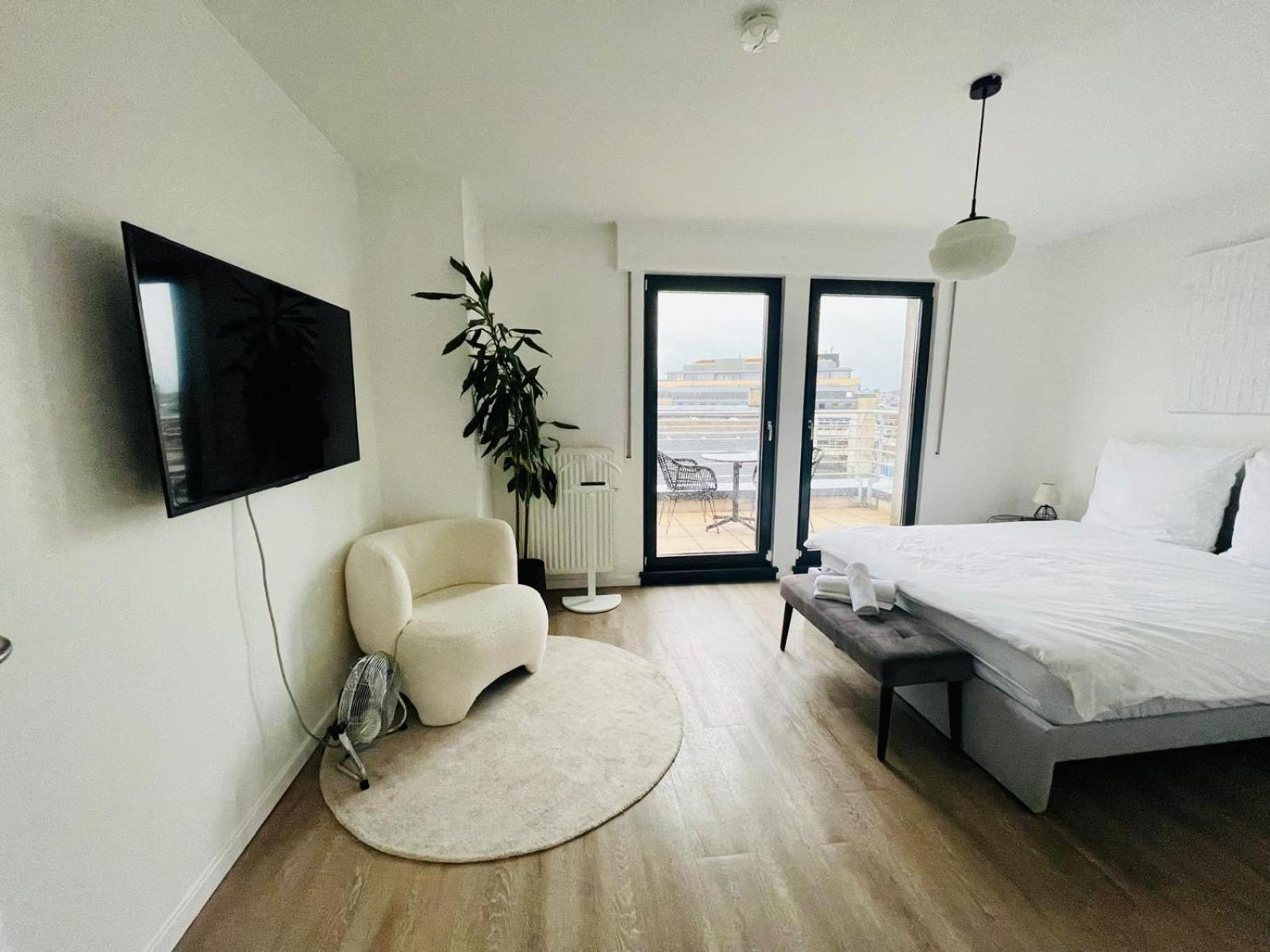 Lux Penthouse - Office, Terrace, Gym & Parking Apartment Люксембург Екстериор снимка